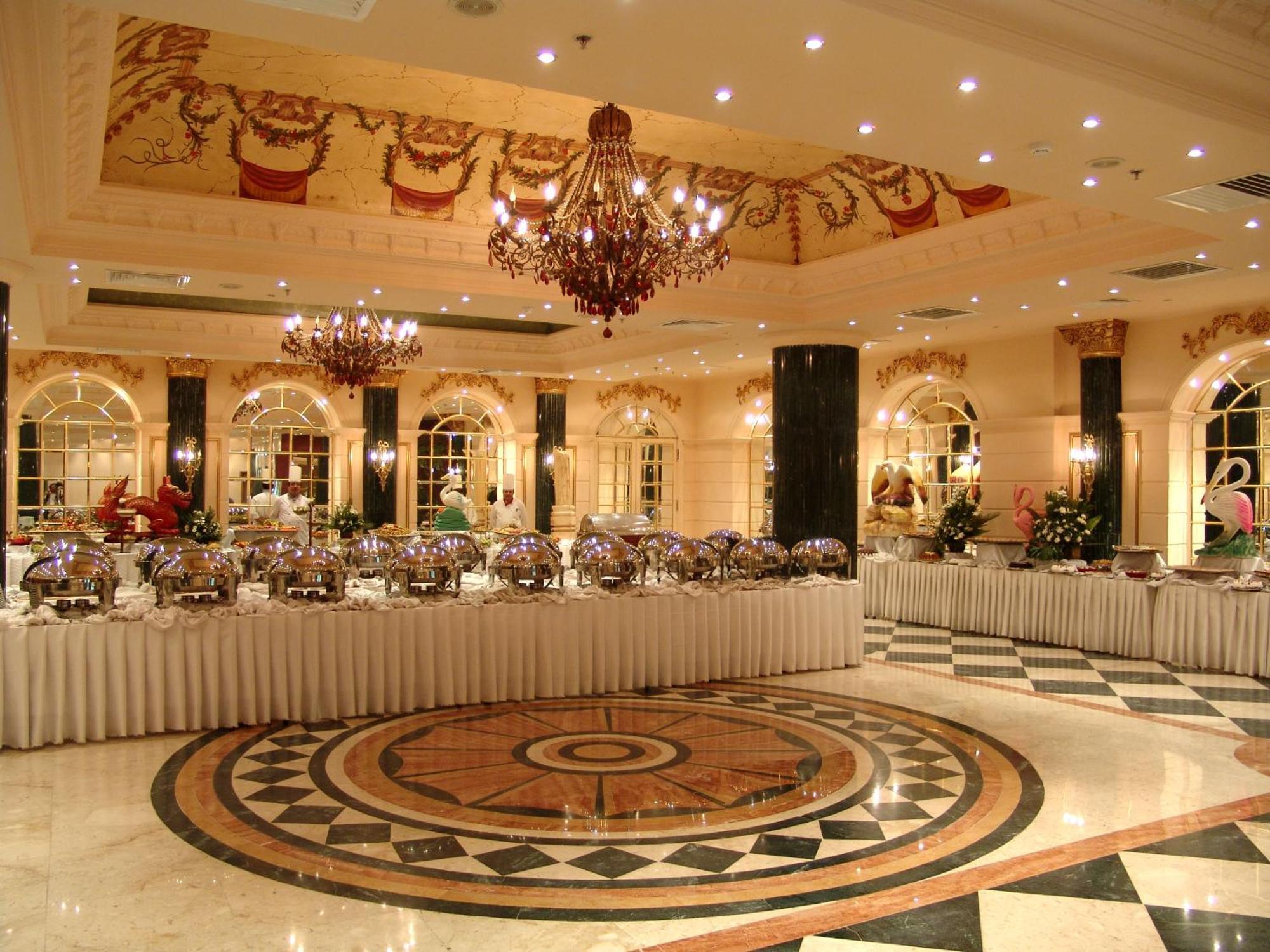 Pyramisa Downtown Residence Hotel Cairo Giza Exterior photo
